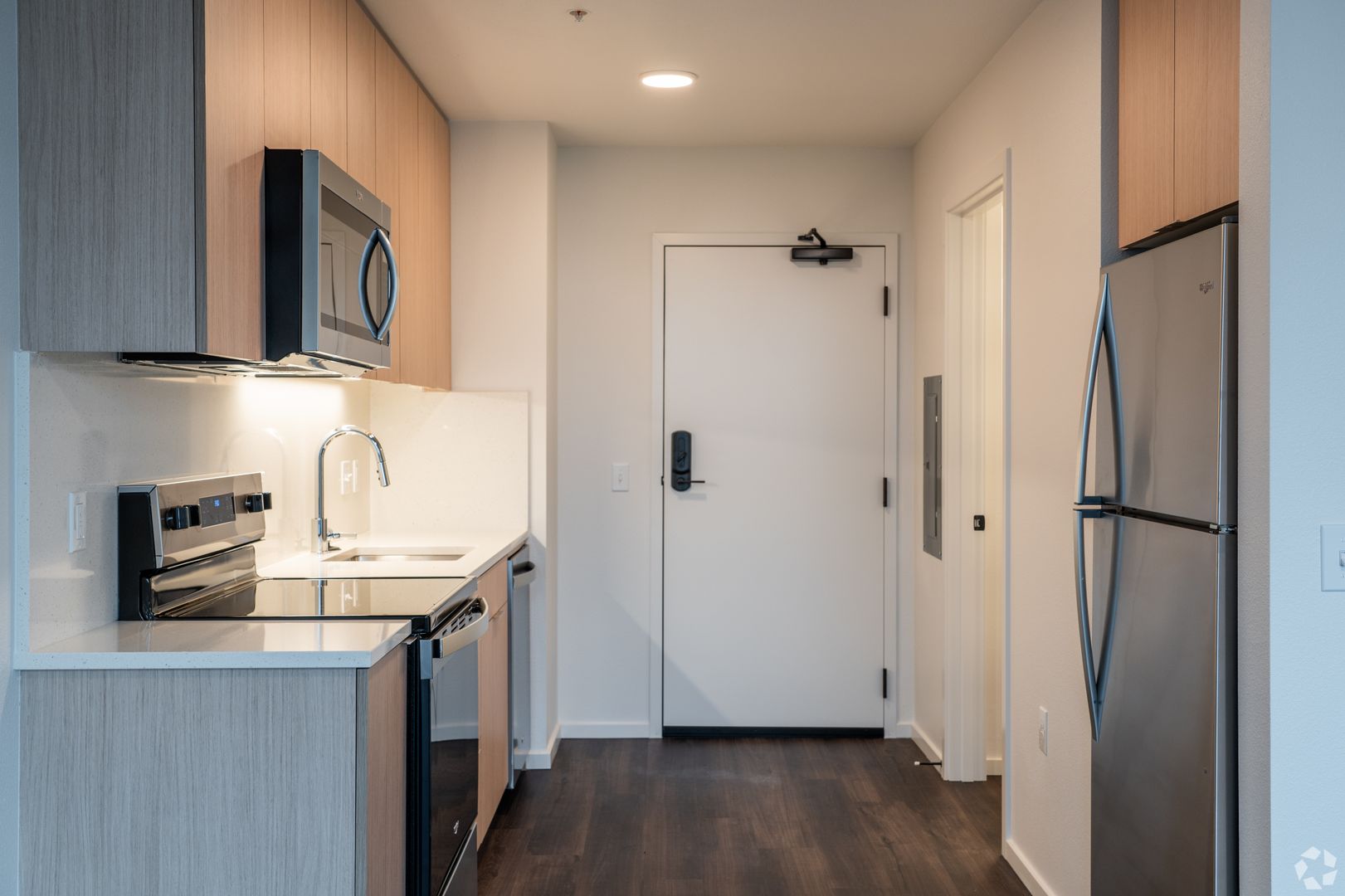 Portland Apartment: 2680 SE Division St