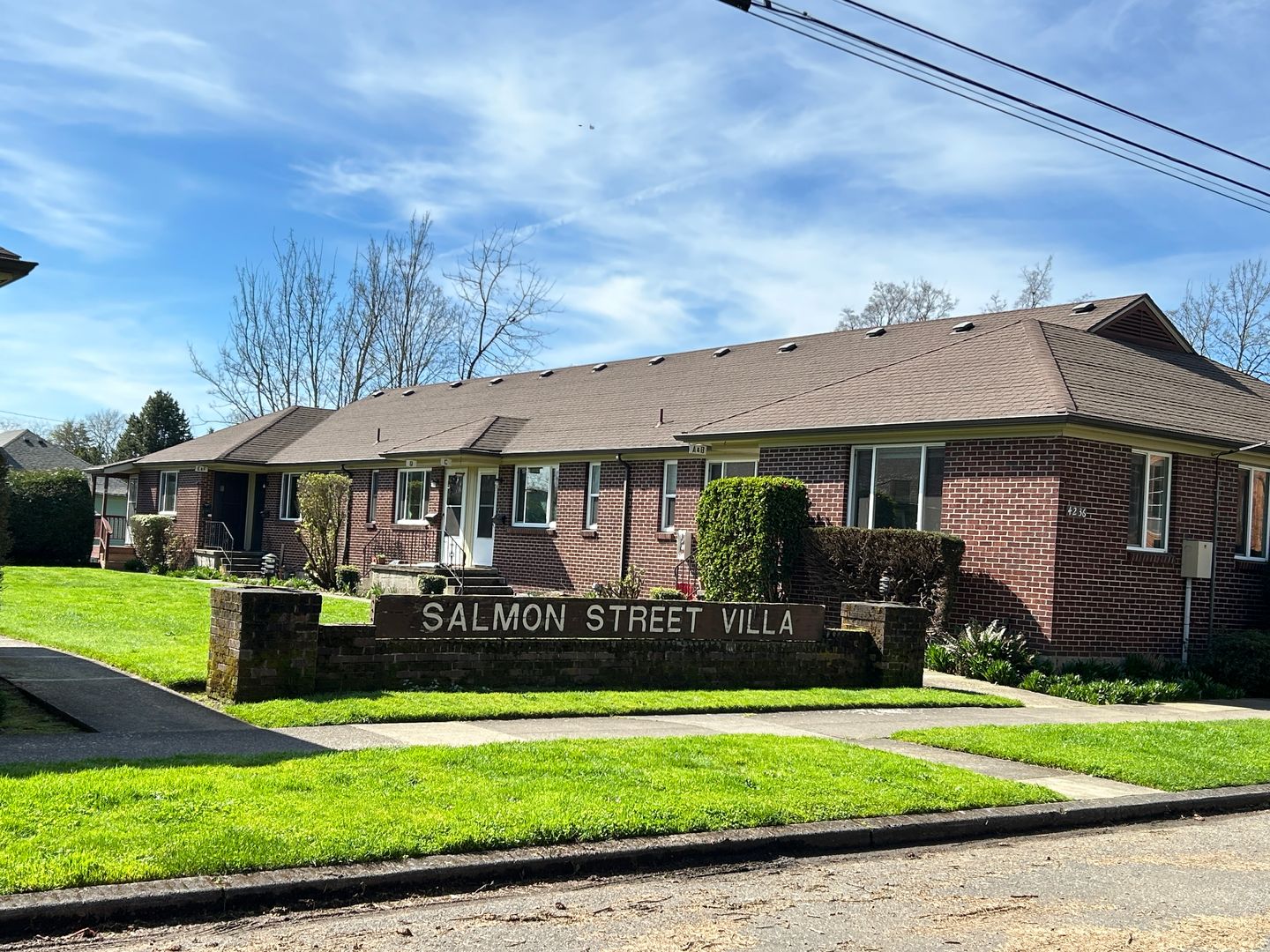 Portland Apartment: 4206-4246 SE Salmon Street