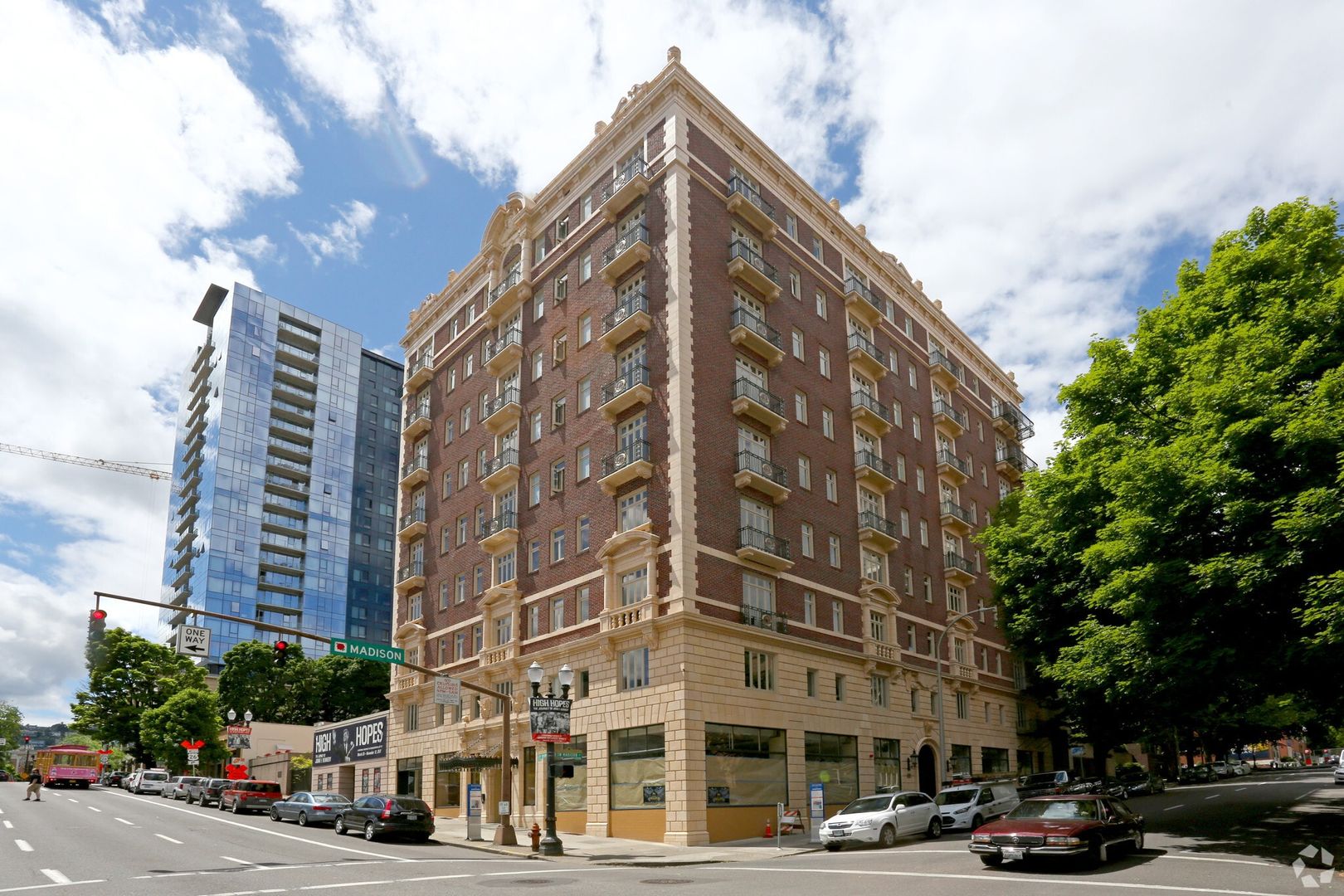 Portland Apartment: 1207 SW Broadway