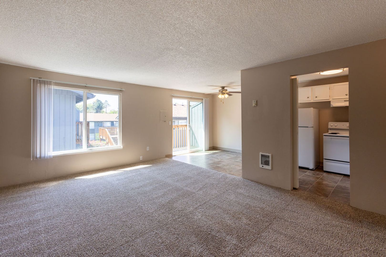 Portland Apartment: 3612 SE 28th Pl