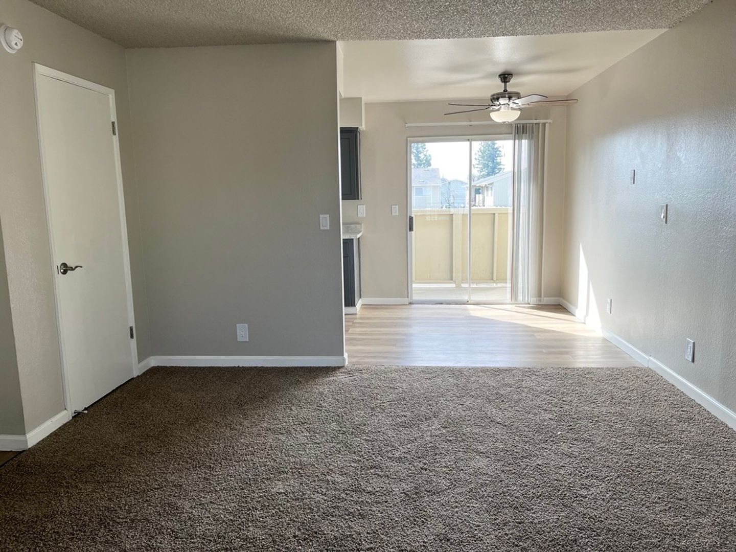 Clovis Apartment: 315 West Alamos Avenue Apt 133