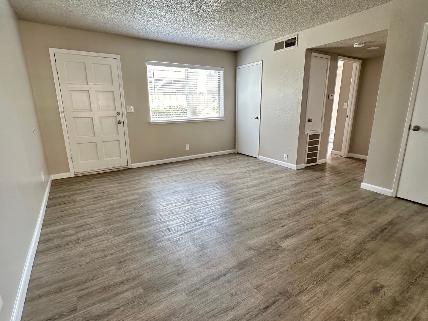 Clovis Apartment: 215 West Santa Ana Avenue Apt 104A