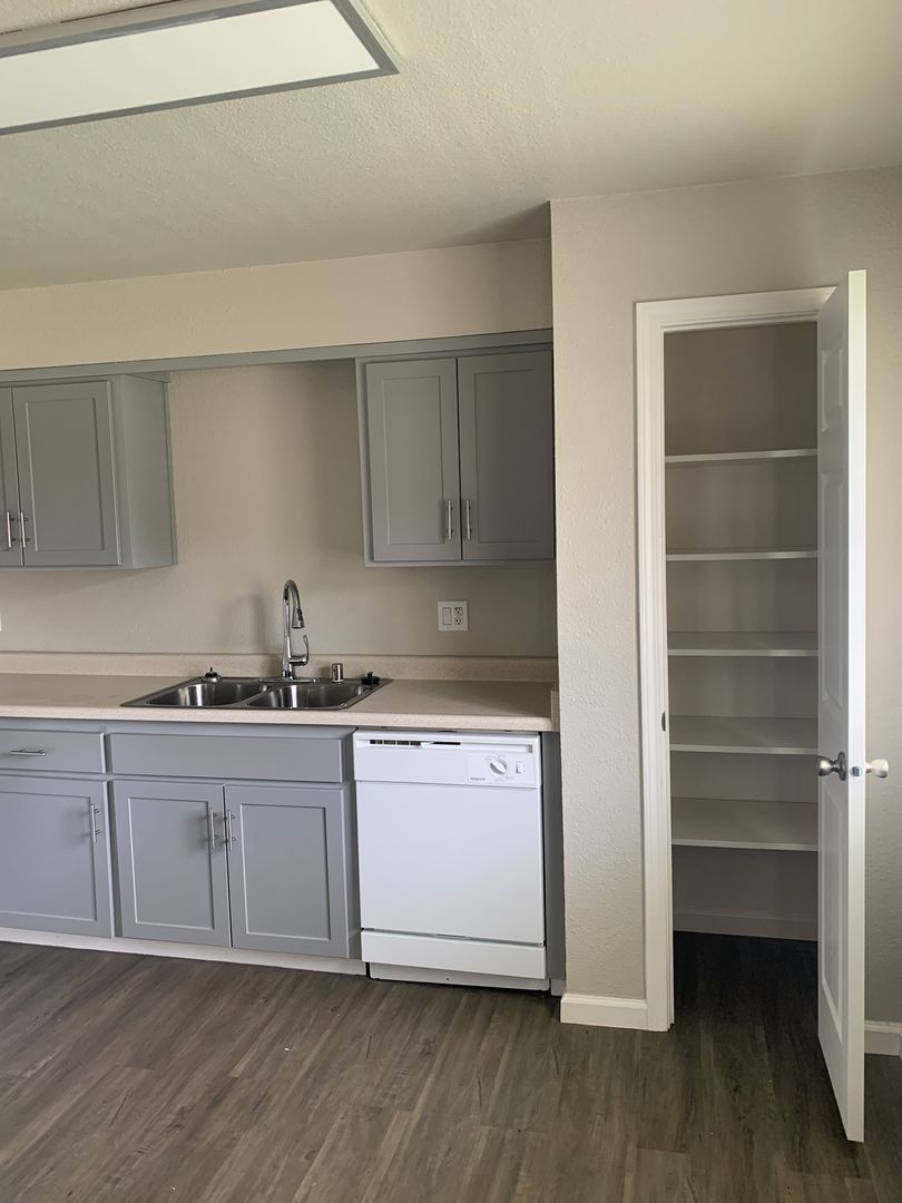 Paso Robles Apartment: 1227 Corral Creek Ave
