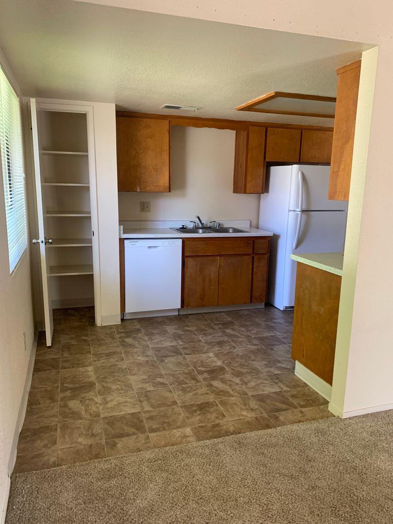 Paso Robles Apartment: 1227 Corral Creek Ave