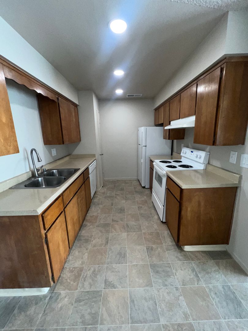 Lemoore Apartment: 265 East Hanford Armona Rd