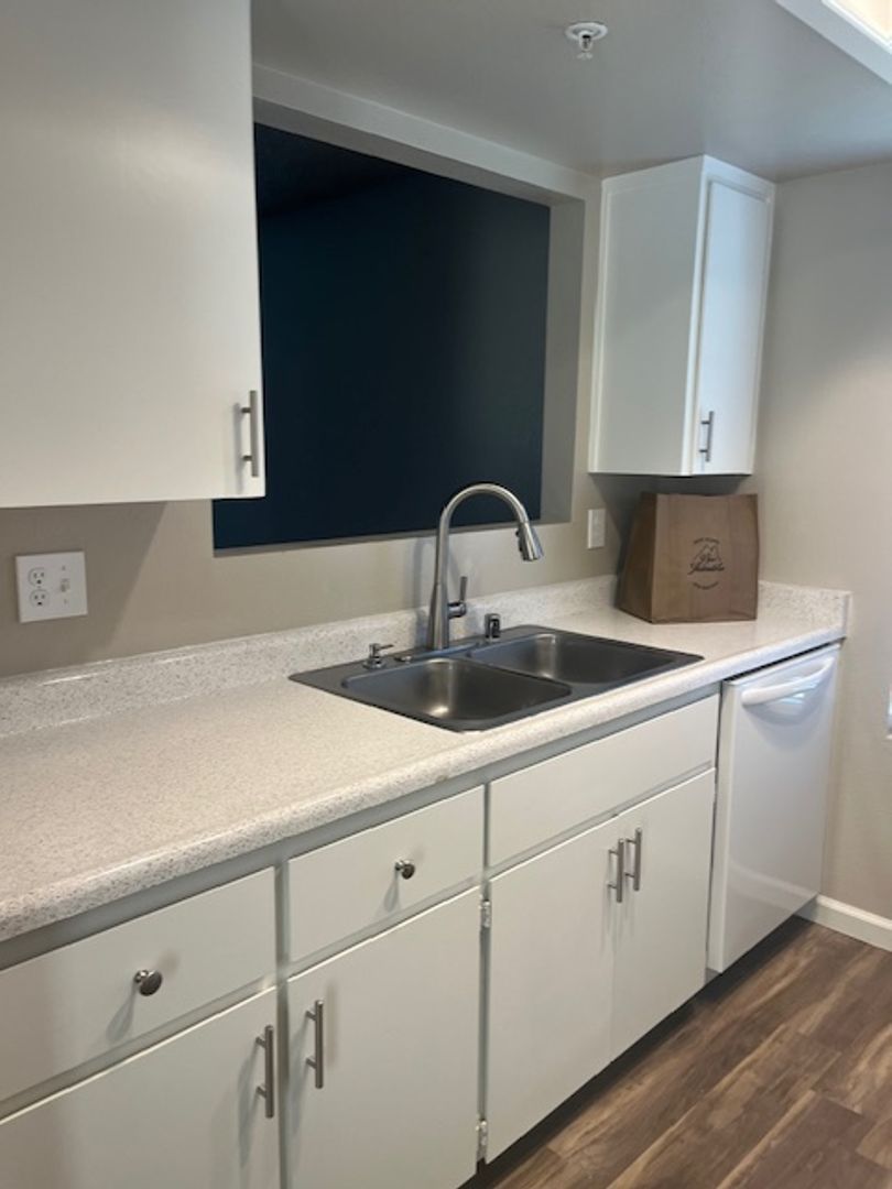 Vacaville Apartment: 1101 Farmington Dr.