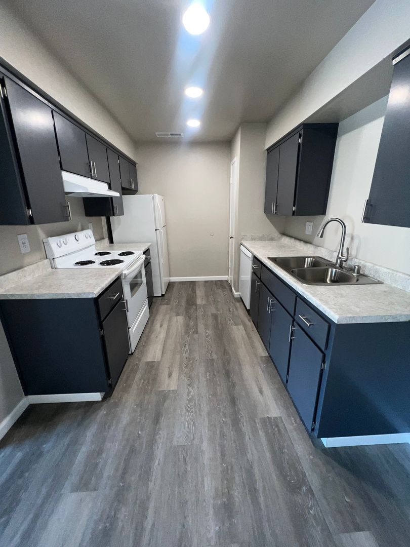 Lemoore Apartment: 265 East Hanford Armona Rd