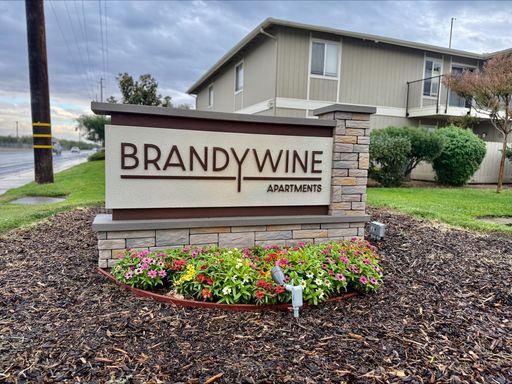 1000 County Line Road #209