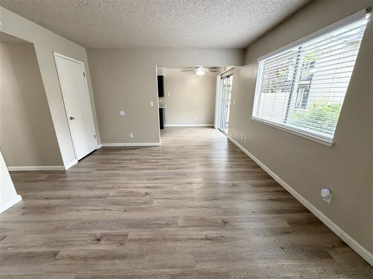 Clovis Apartment: 315 West Alamos Avenue Apt 133