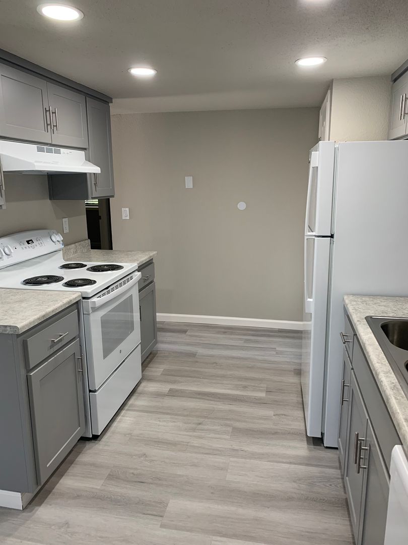 Paso Robles Apartment: 1227 Corral Creek Ave