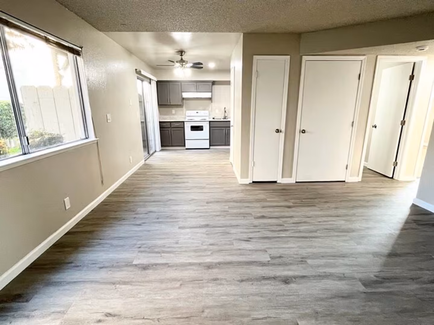 Clovis Apartment: 215 West Santa Ana Avenue Apt 104A