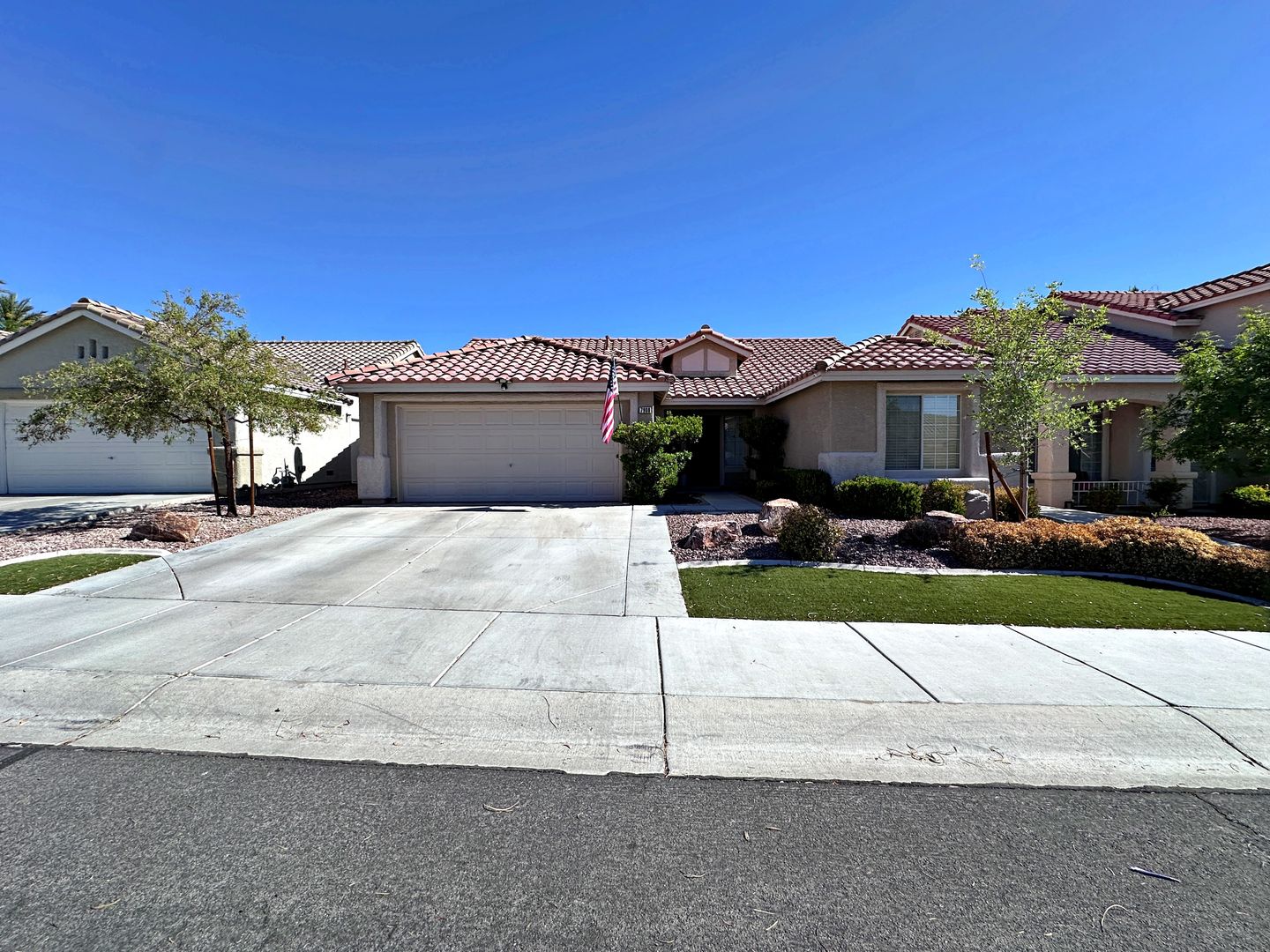 Las Vegas House: 7908 Purple Mountain Ave