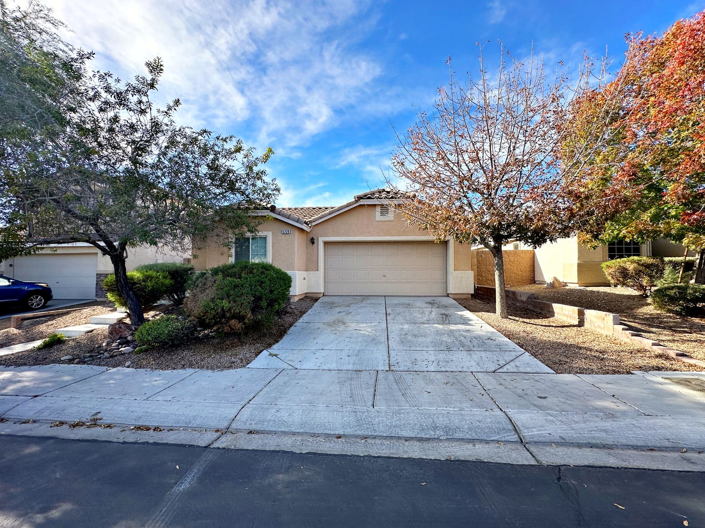 North Las Vegas House: 5729 Bullhead St