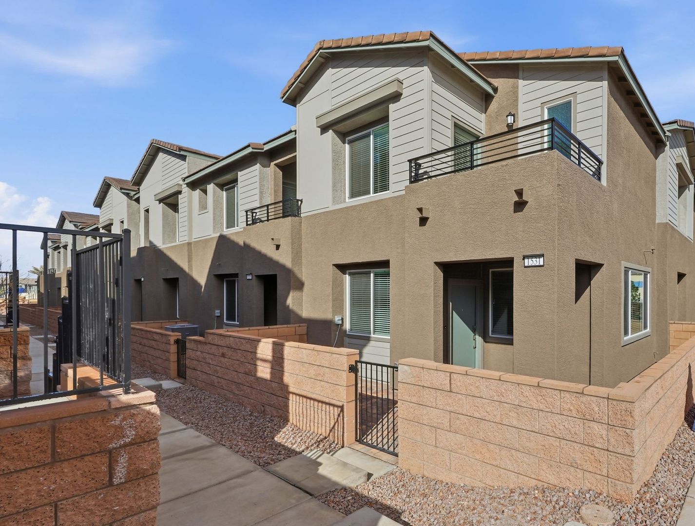 Henderson Townhome: 1531 Layla Crossing Ave