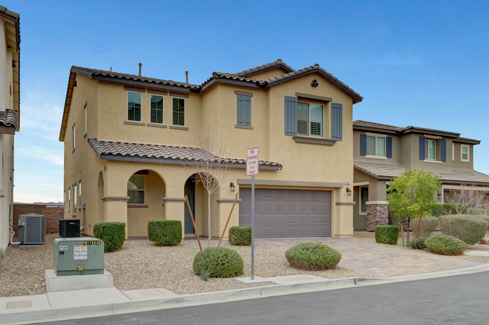 Las Vegas House: 9985 Bleeding Heart Ave