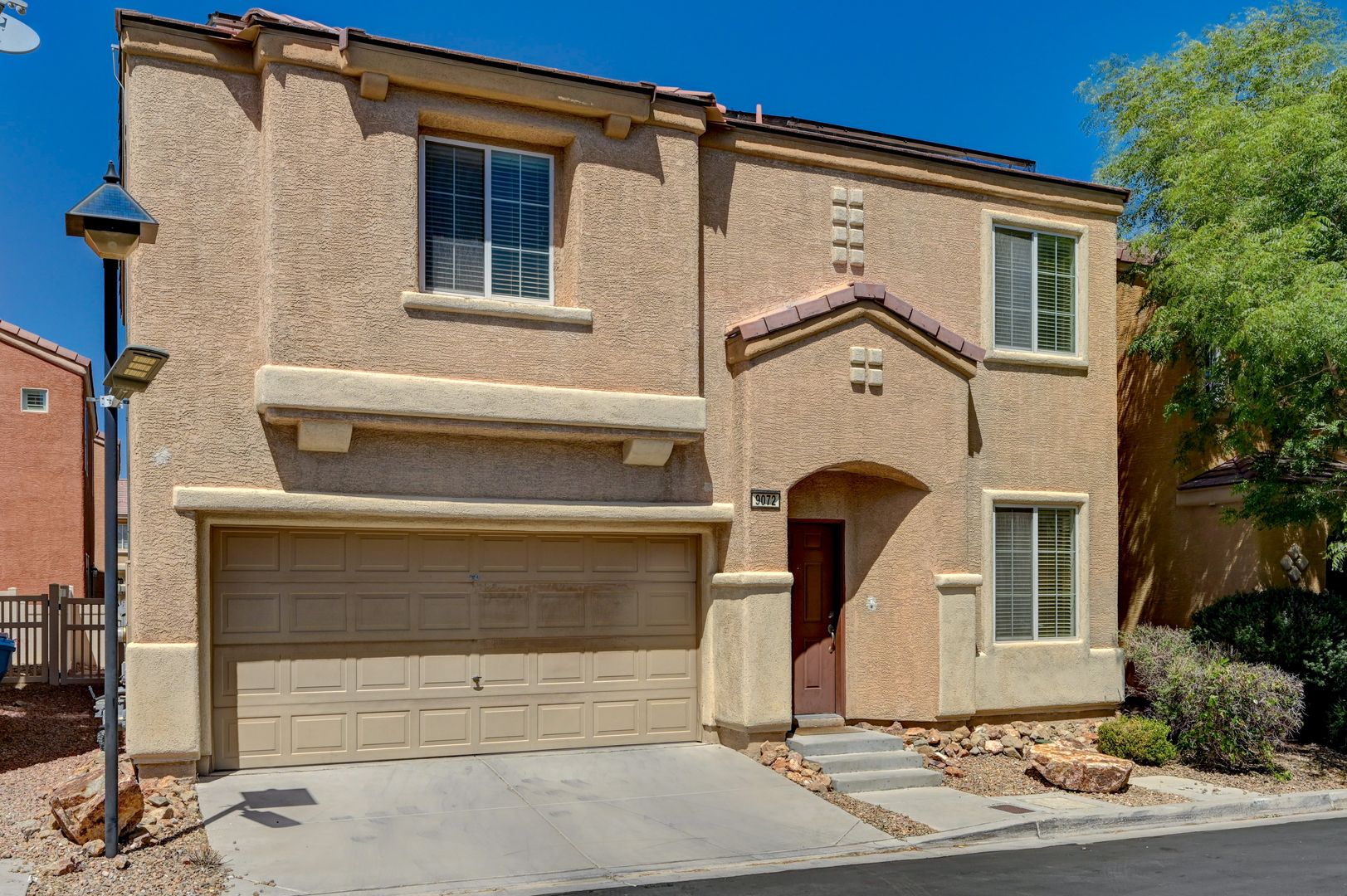 Las Vegas House: 9072 Burning Sun Ave
