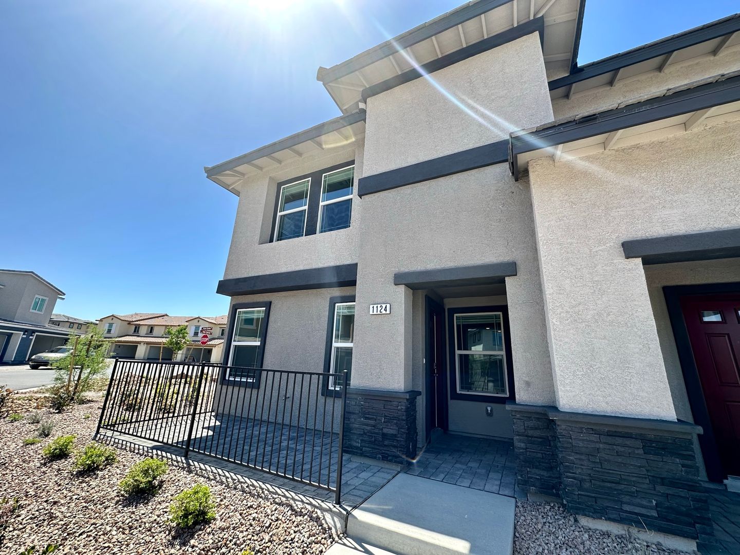 Henderson House: 1124 Meadow Sparrow Pl