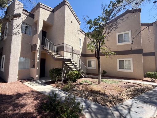 Gated SW Las Vegas Condo with Pool Access, Granite Countertops & Attached 2-Car Garage – photo 1