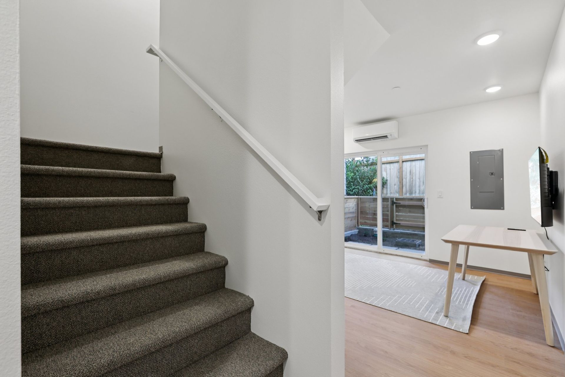Brand-new 6B3B Townhouse near UW! 7 of 12