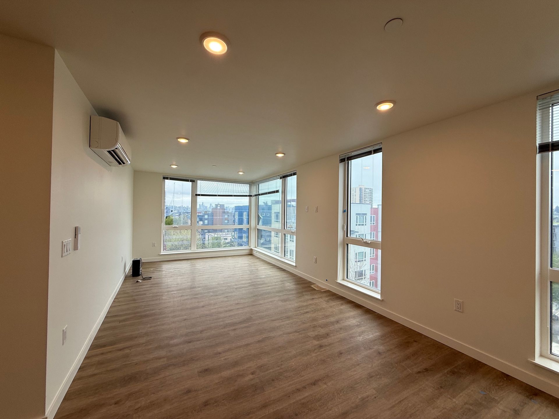 Metro 5000 Apartments 6 of 10