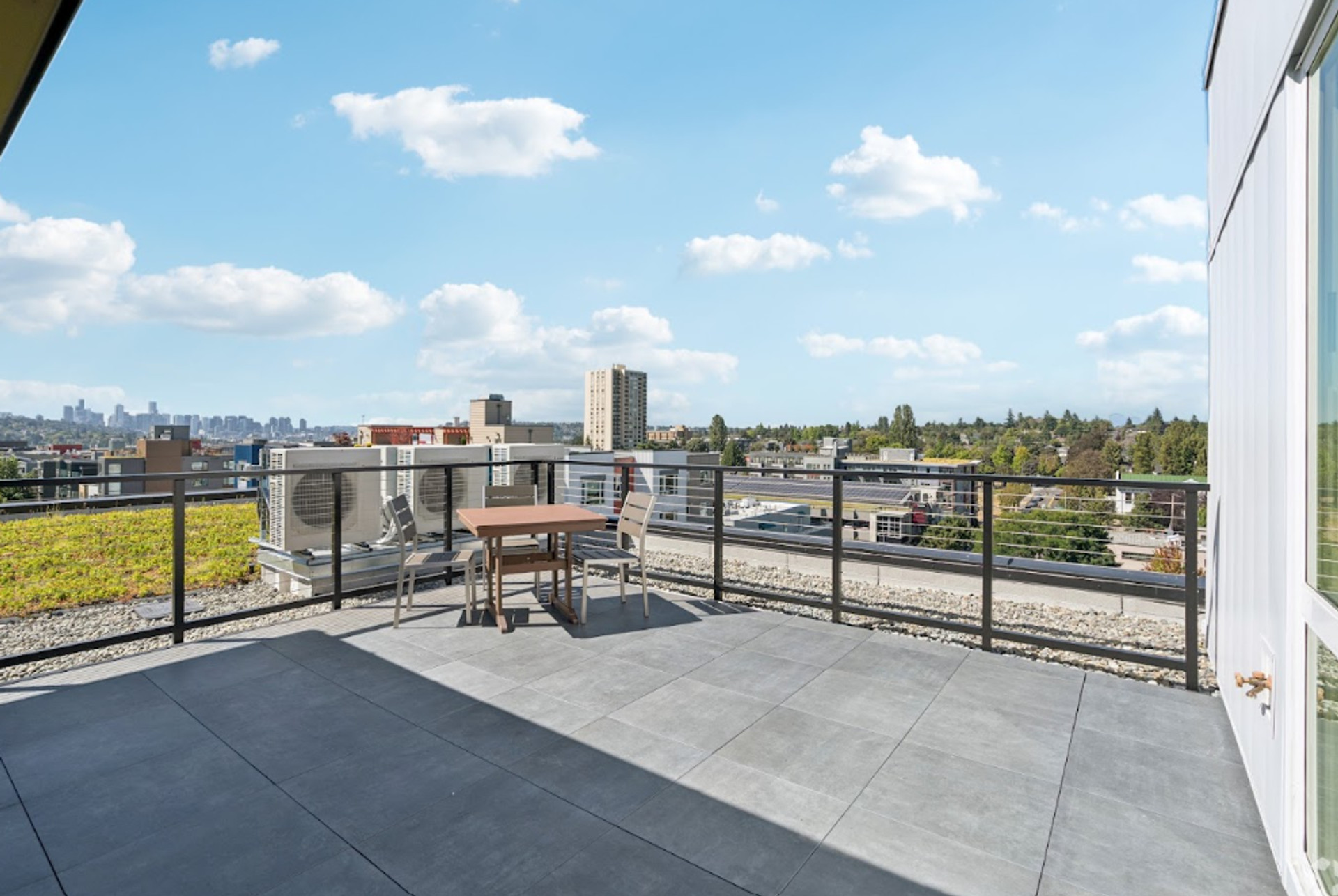 Roof deck at Metro 5000 Apartments (2 of 2)