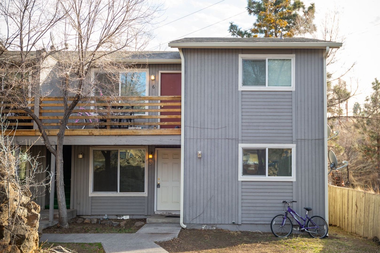 Bend Apartment: 2050 NW Deschutes Pl.