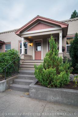 Bend Apartment: 1601 NW 3rd St.