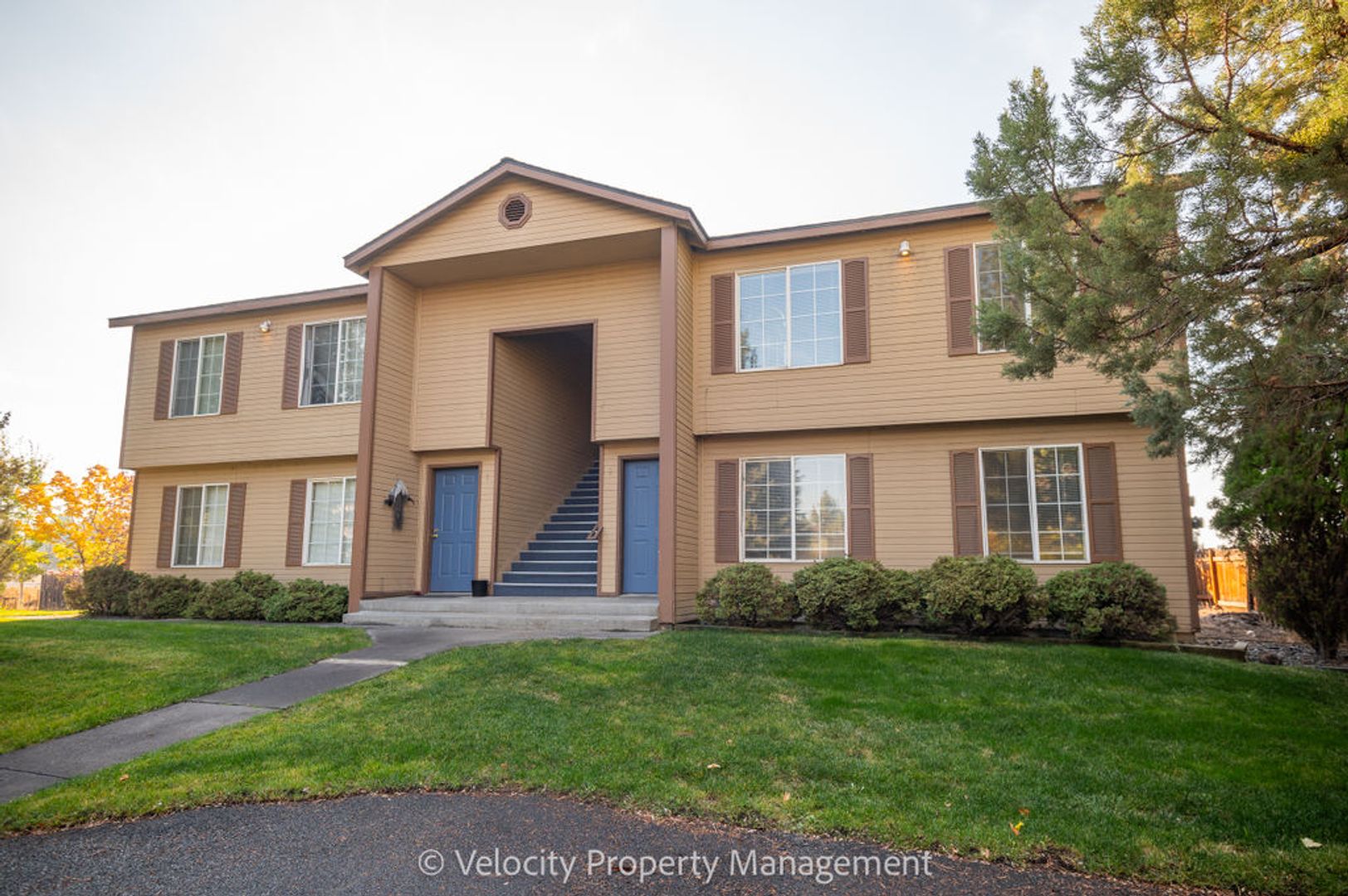 Bend Apartment: 2017 NE Patterson Circle