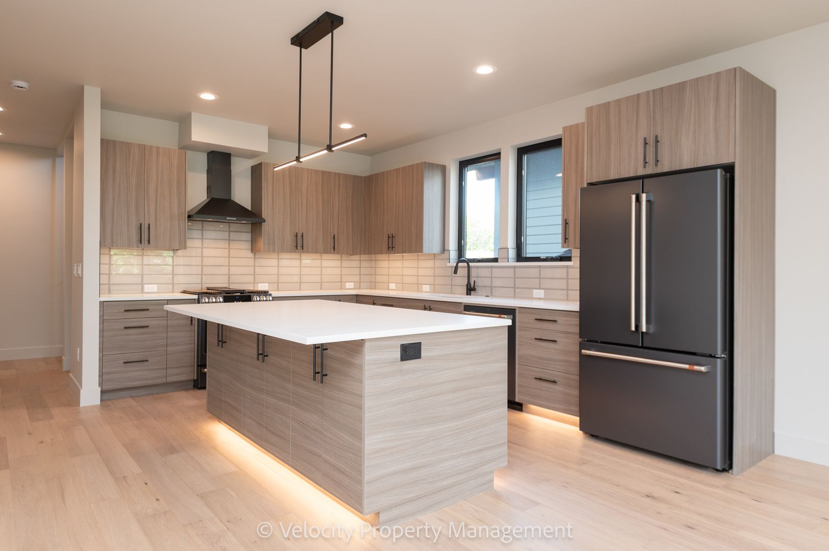 Bend Townhome: 26 NW McCann Ave. #3