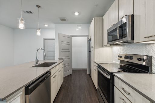 120 S. Westmoreland Rd, Unit 7201