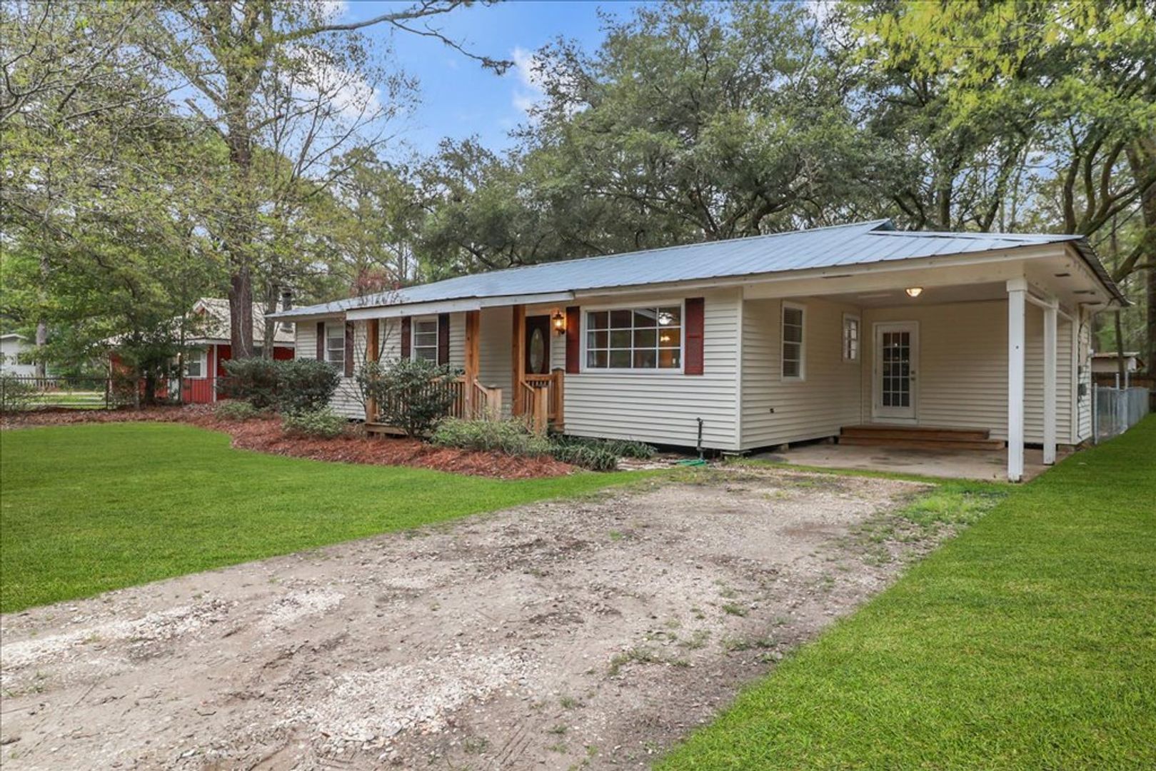 Covington House: 20104 Palm Blvd.