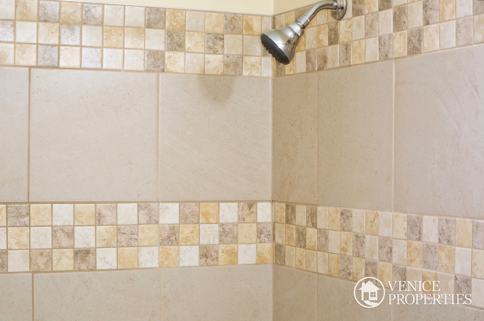 Columbus Townhome: 1655 North 4th Street Unit B