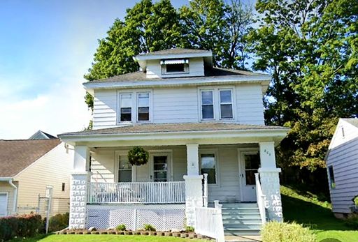 2 Bedroom Apartment with Heat & Hot Water Included – photo 1