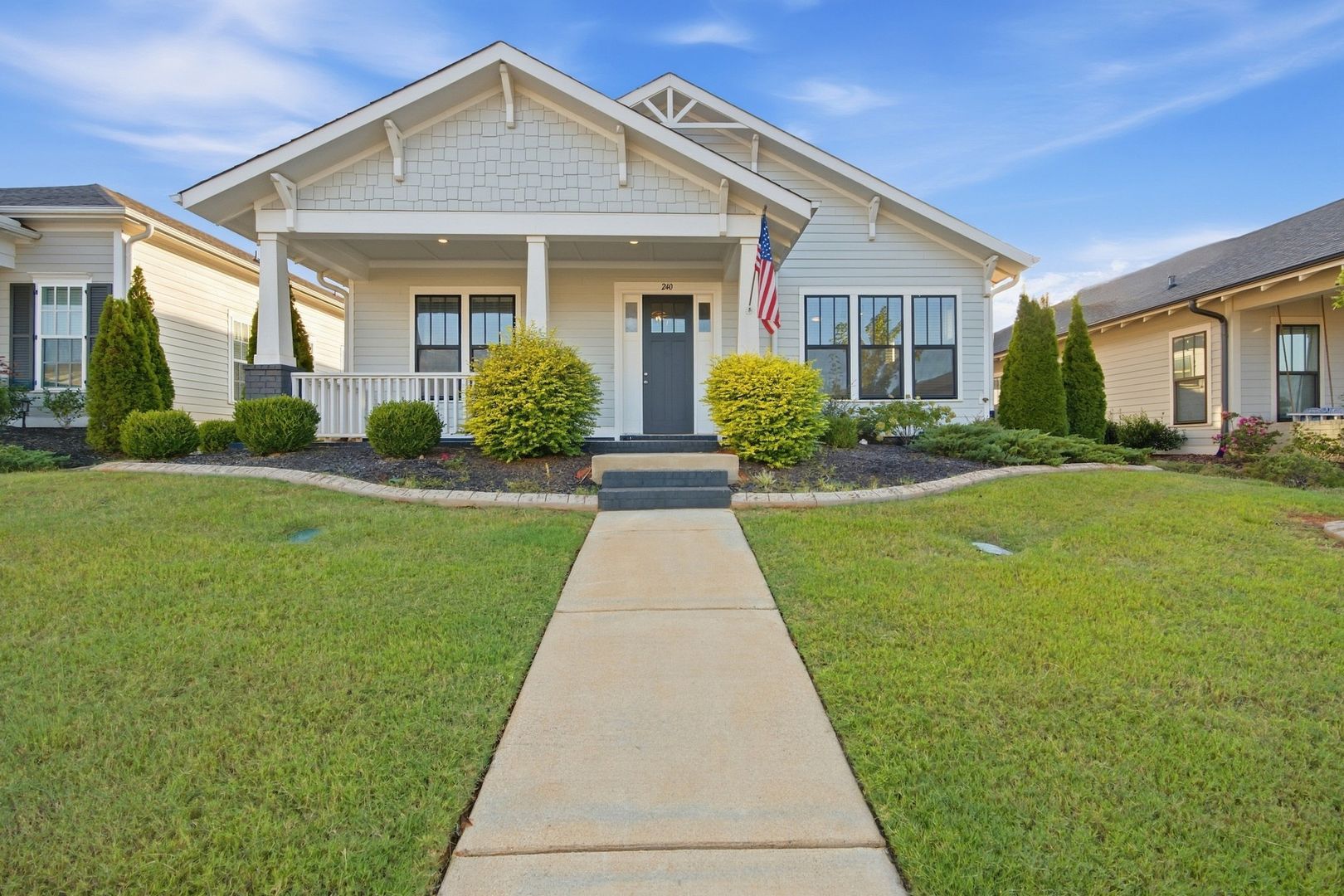 Madison House: 240 Farmhouse Drive