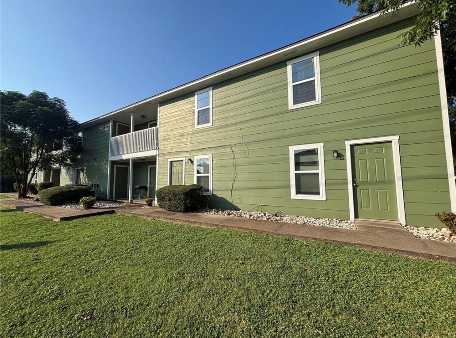 Waco Apartment: 2600 Grim