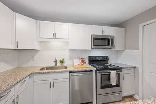 Your Perfect Retreat with all of Loveland at your doorstep! – photo 1