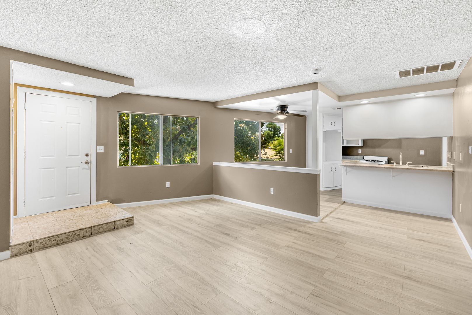 San Bernardino Apartment: 1506 Sepulveda Avenue