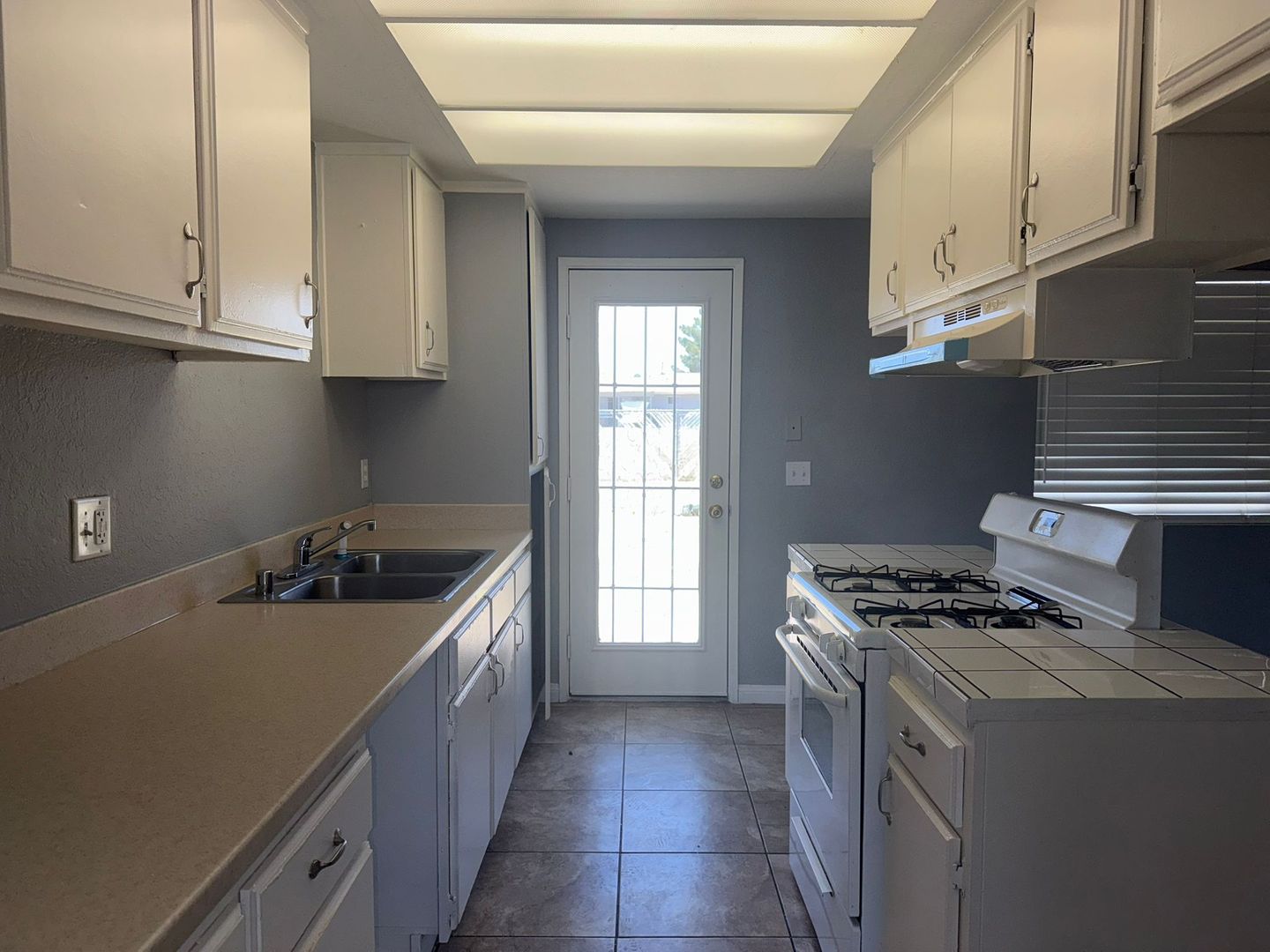 Apple Valley Apartment: 13340 Navajo Road