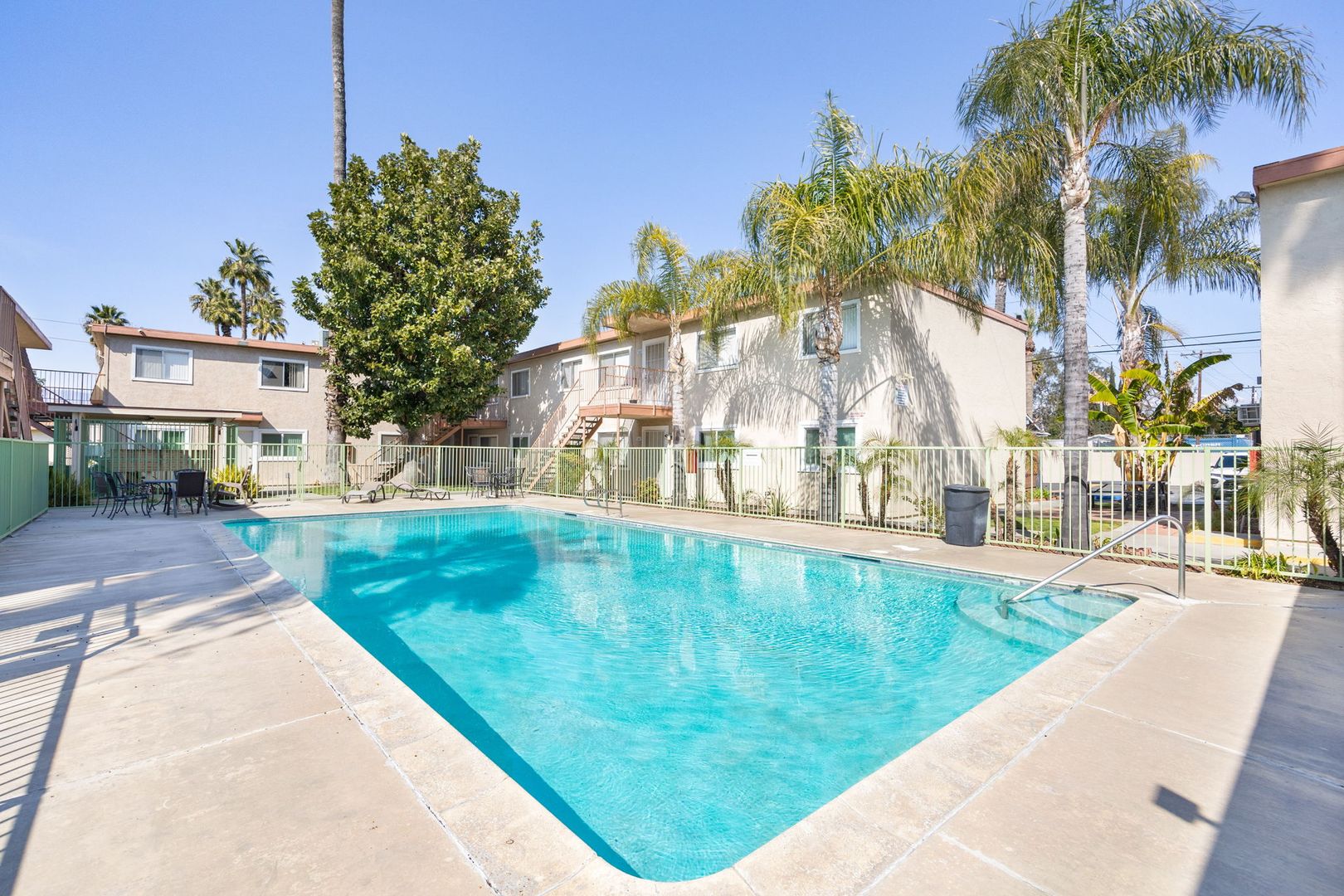 Loma Linda Apartment: 25236 Park Avenue