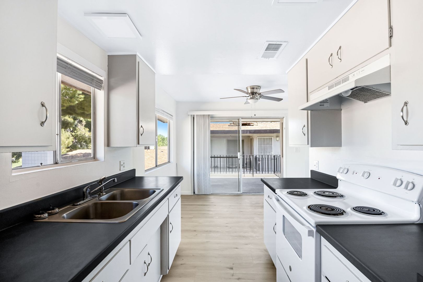 Yucca Valley Apartment: 55170 Airlane Dr.
