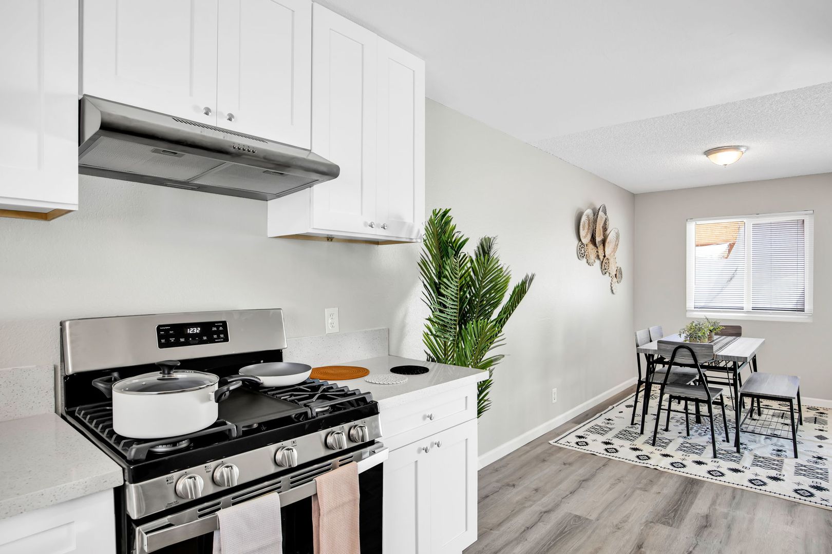 Indio Apartment: 82451 John Nobles Avenue