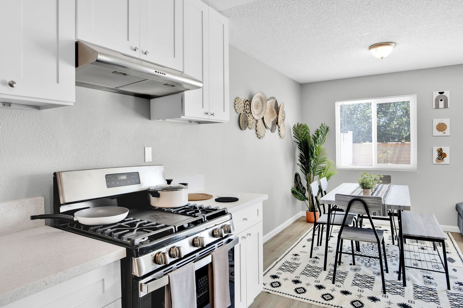 Indio Apartment: 82451 John Nobles Avenue