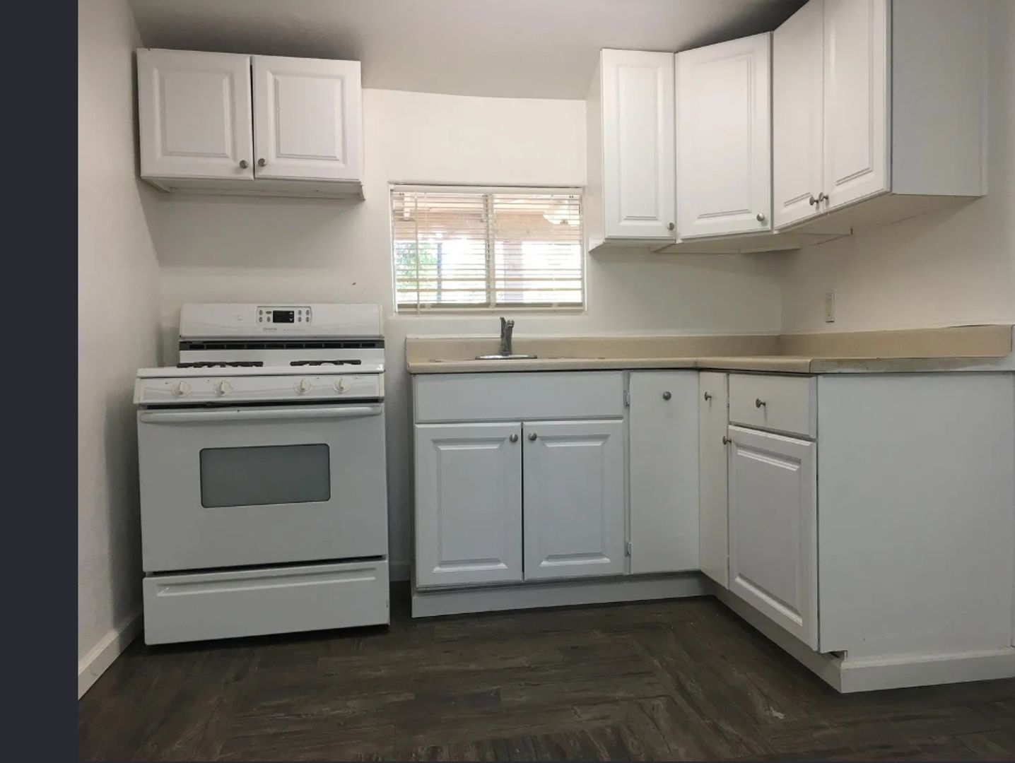 Riverside Apartment: 3502-3508 & 3520 Crestmore Rd