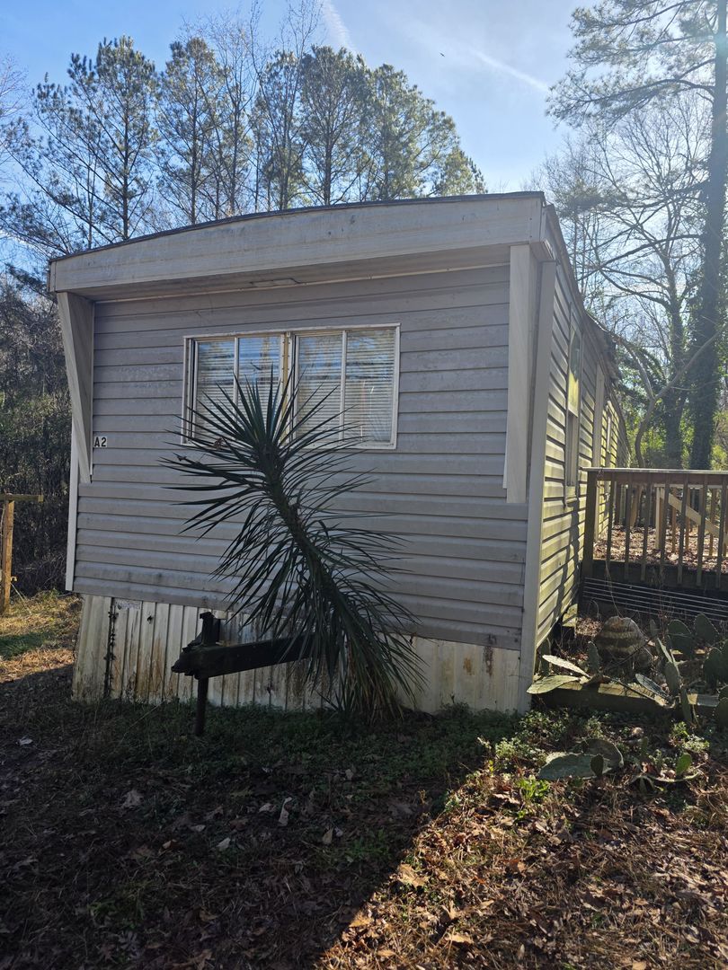 Stockbridge House: 325 Brown Rd A2