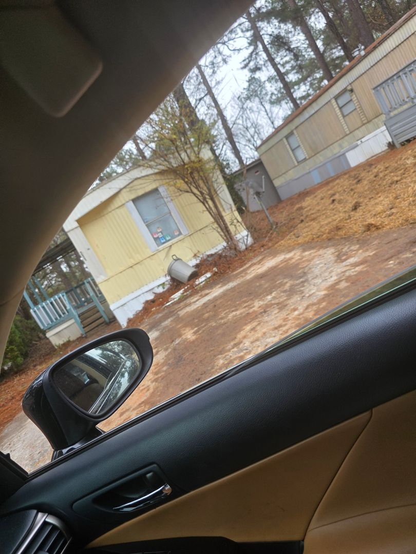 Stockbridge House: 711 Hillside Drive