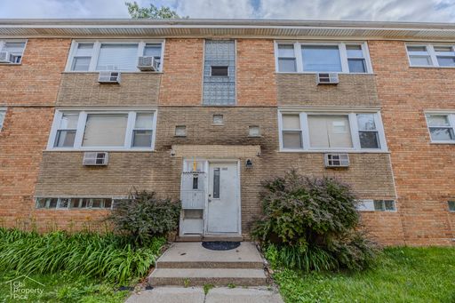 ✨ 2 BEDROOM UNIT AVAILABLE • GREAT TRANSPORTATION • IMMEDIATE MOVE‑IN – photo 1