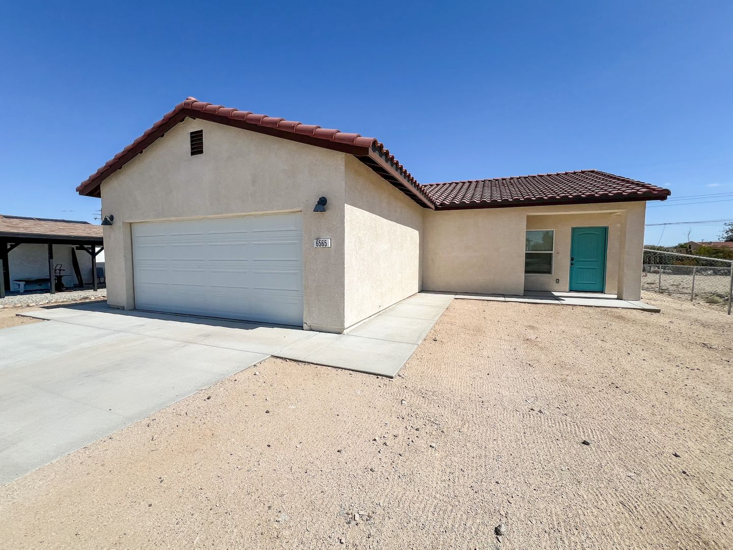 29 Palms House: 6565 Persia Ave.