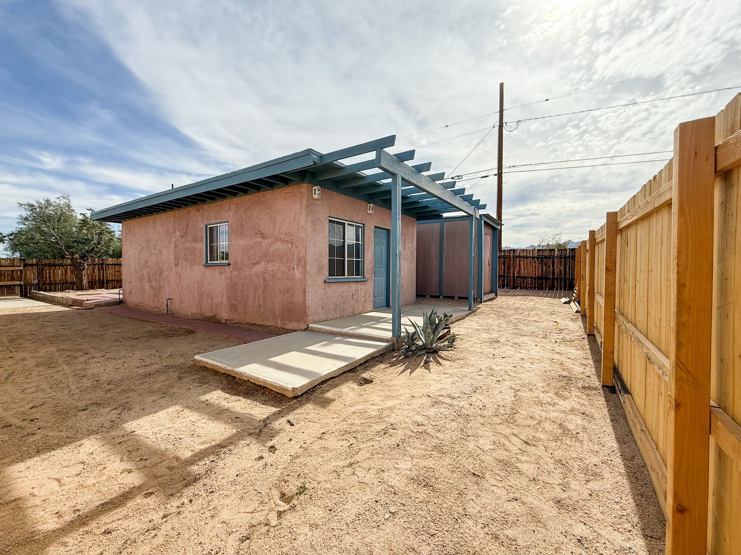 29 Palms House: 69293 29 Palms Hwy