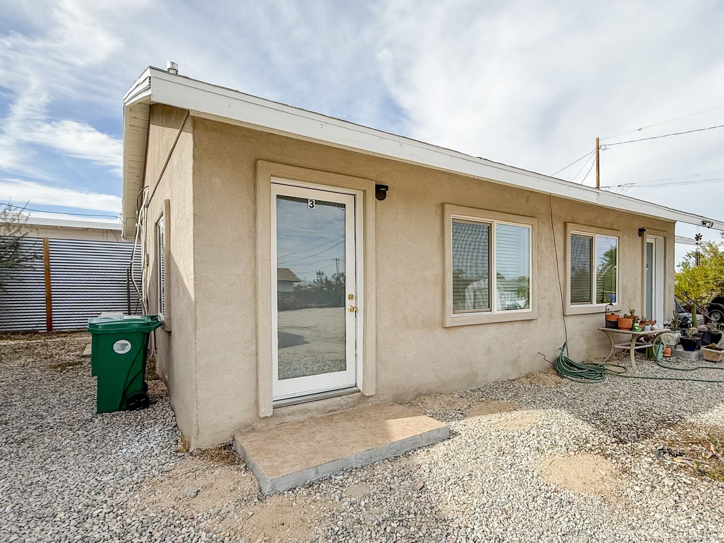 29 Palms Apartment: 73544 Cedar Dr.
