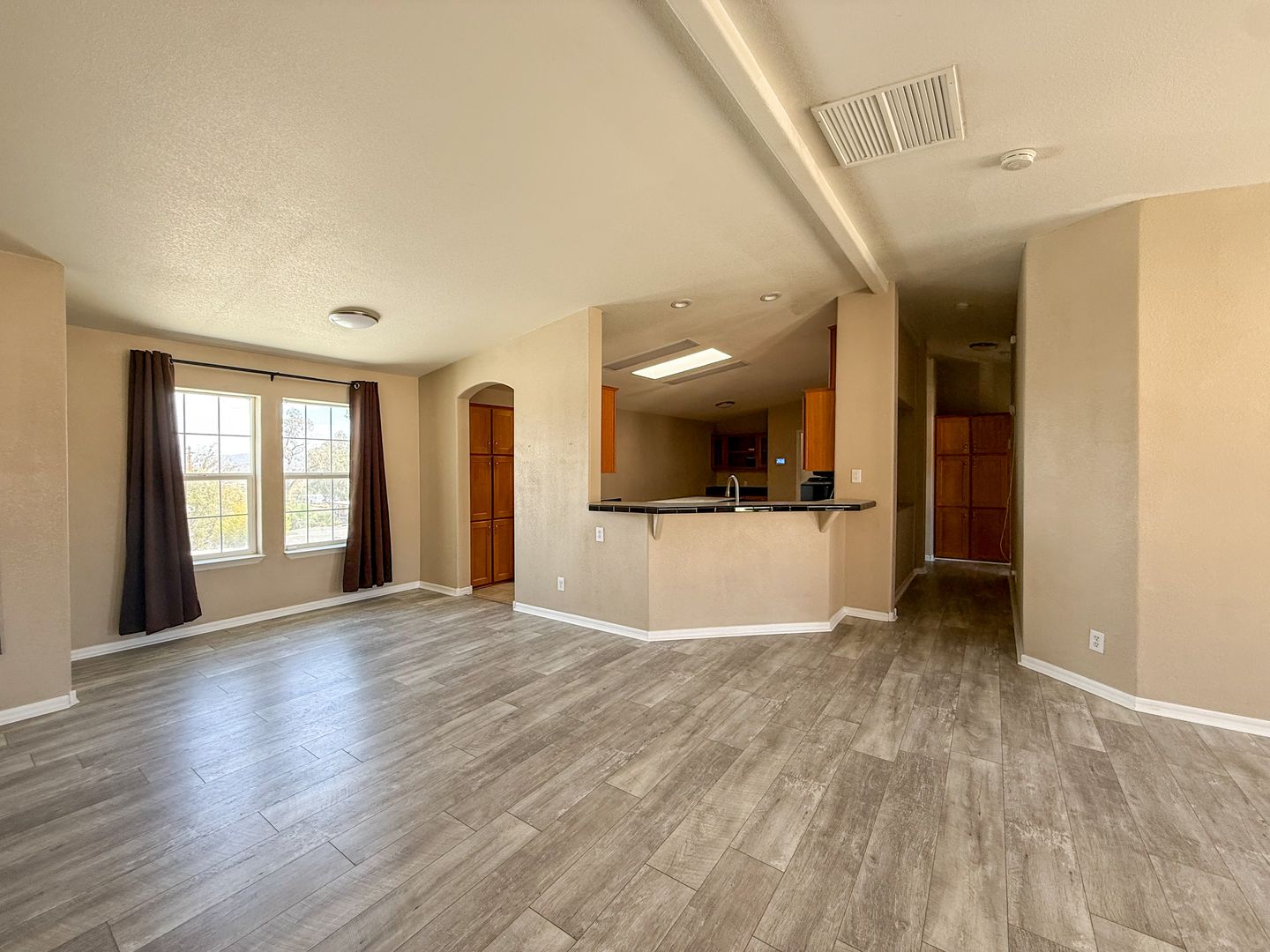 29 Palms House: 73777 Playa Vista